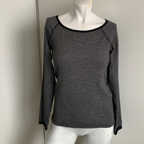 Athleta boat neck black/gray long sleeve striped T-shirt - Picture 1 of 5